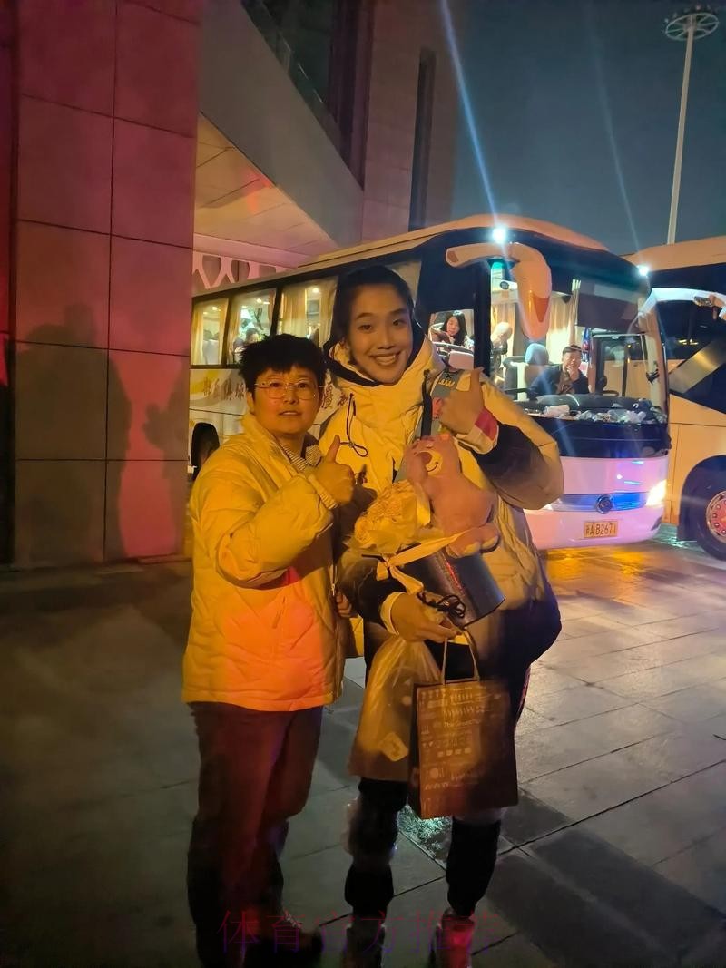 媒体人总结今日WCBA:新疆得分破百获胜,合肥双加时胜河南 媒体人总结今日WCBA:新疆得分破百获胜,合肥双加时胜河南