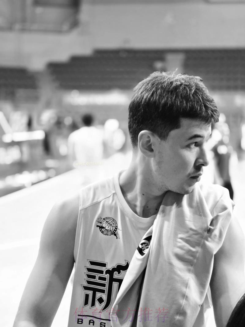 新疆vs江苏大名单：阿不都沙拉木、庞峥麟出战，吴冠希在列